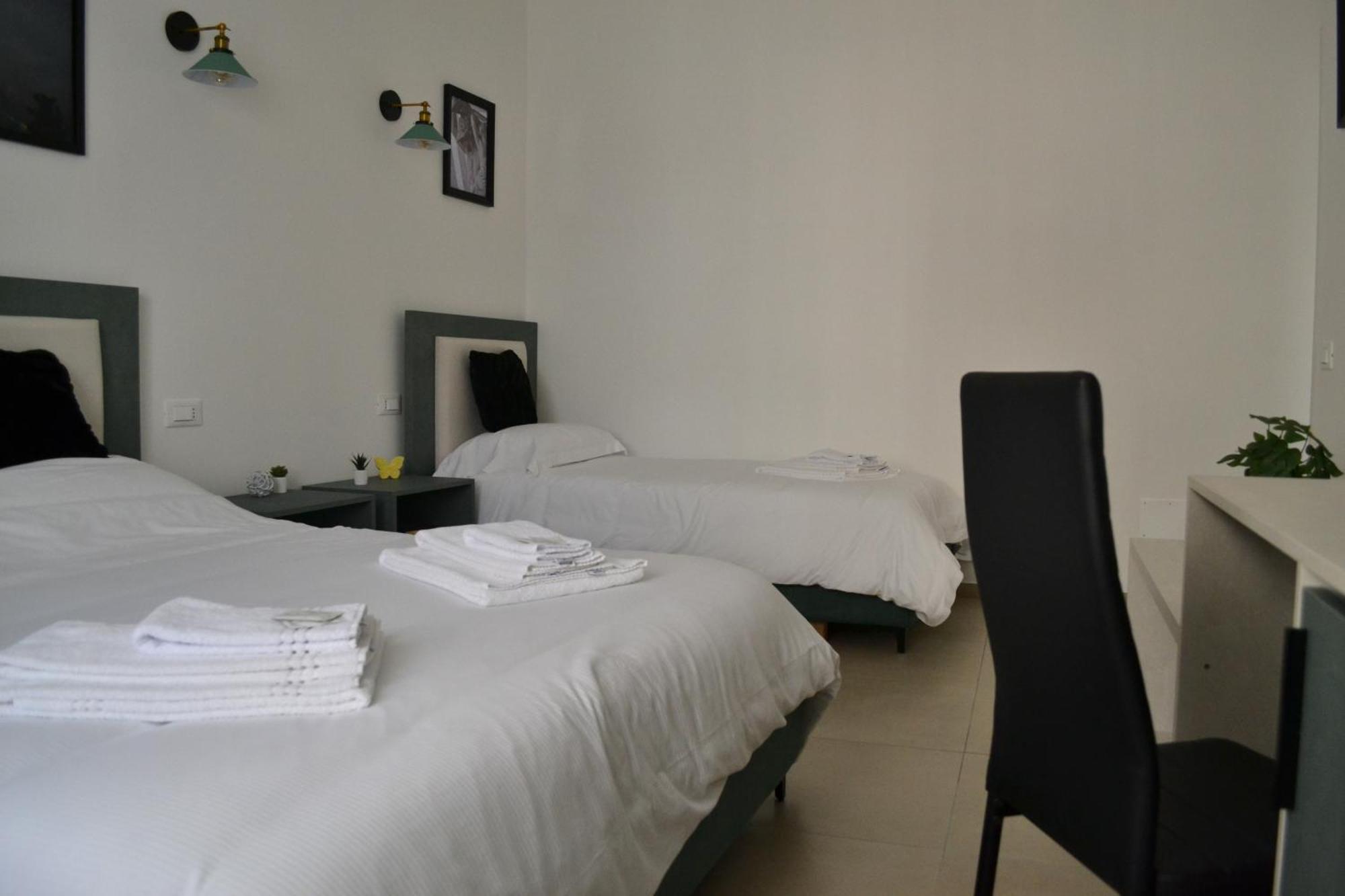Dion Guest house *