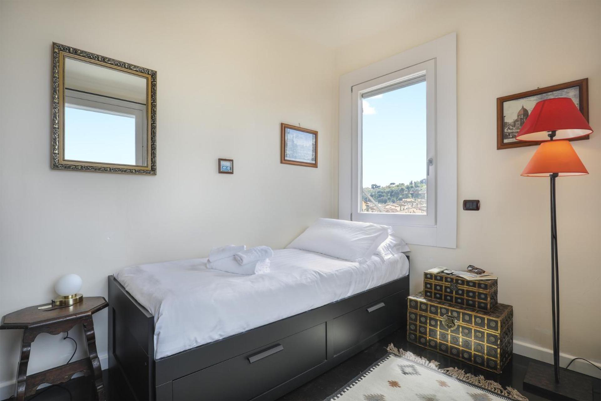 Virgilio - Sweet Dreams In Apartment Florence