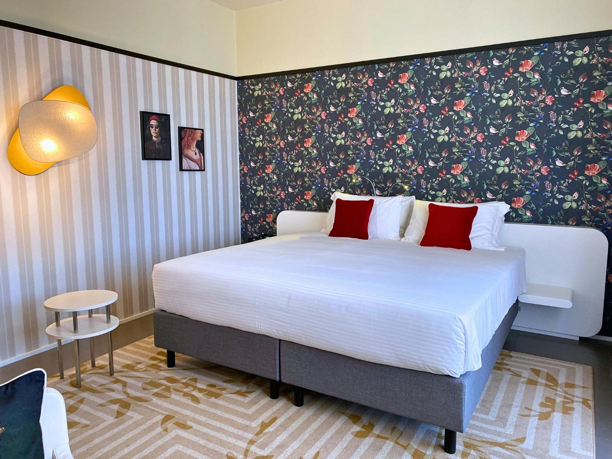 Indigo By Ihg Hotel
