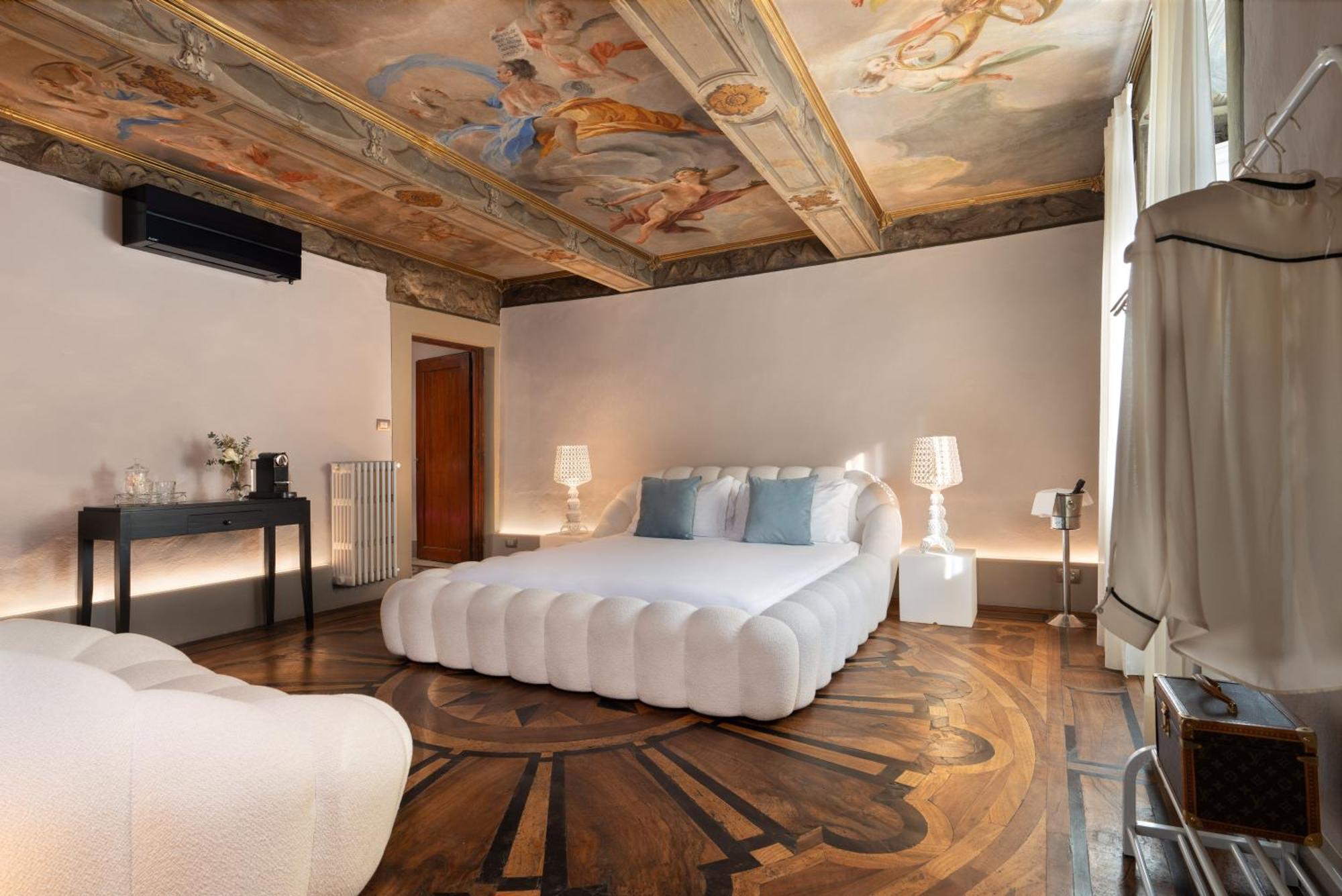 Bed & Breakfast Piazza Pitti Palace - Residenza D'Epoca Florence