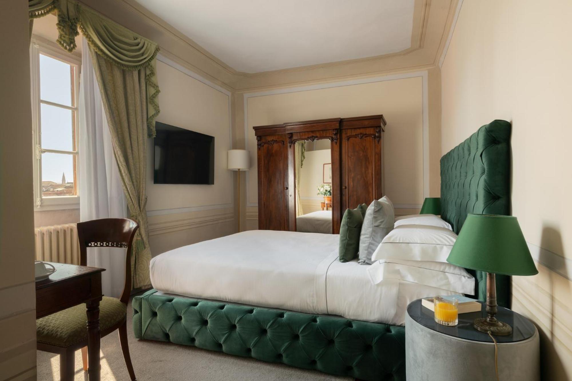 Loggiato Dei Serviti Hotel Florence