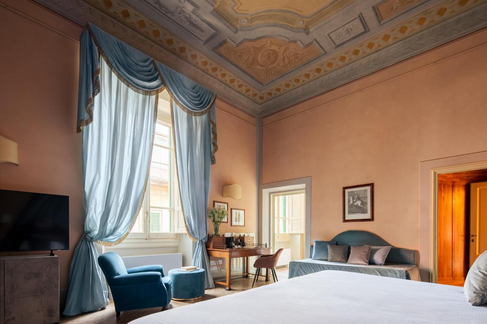 Loggiato Dei Serviti Hotel