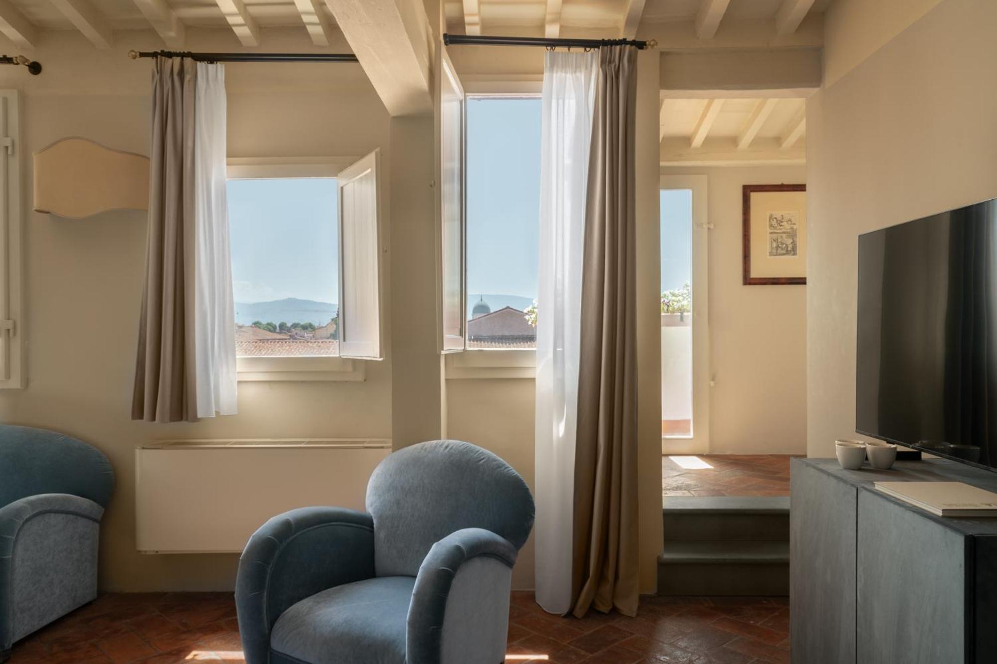 Loggiato Dei Serviti Florence