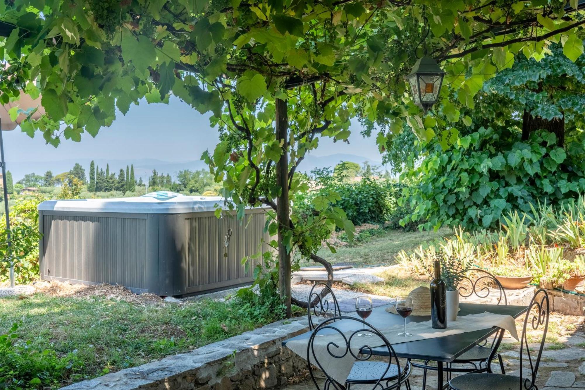 Apartment Charming Florentine Hideout