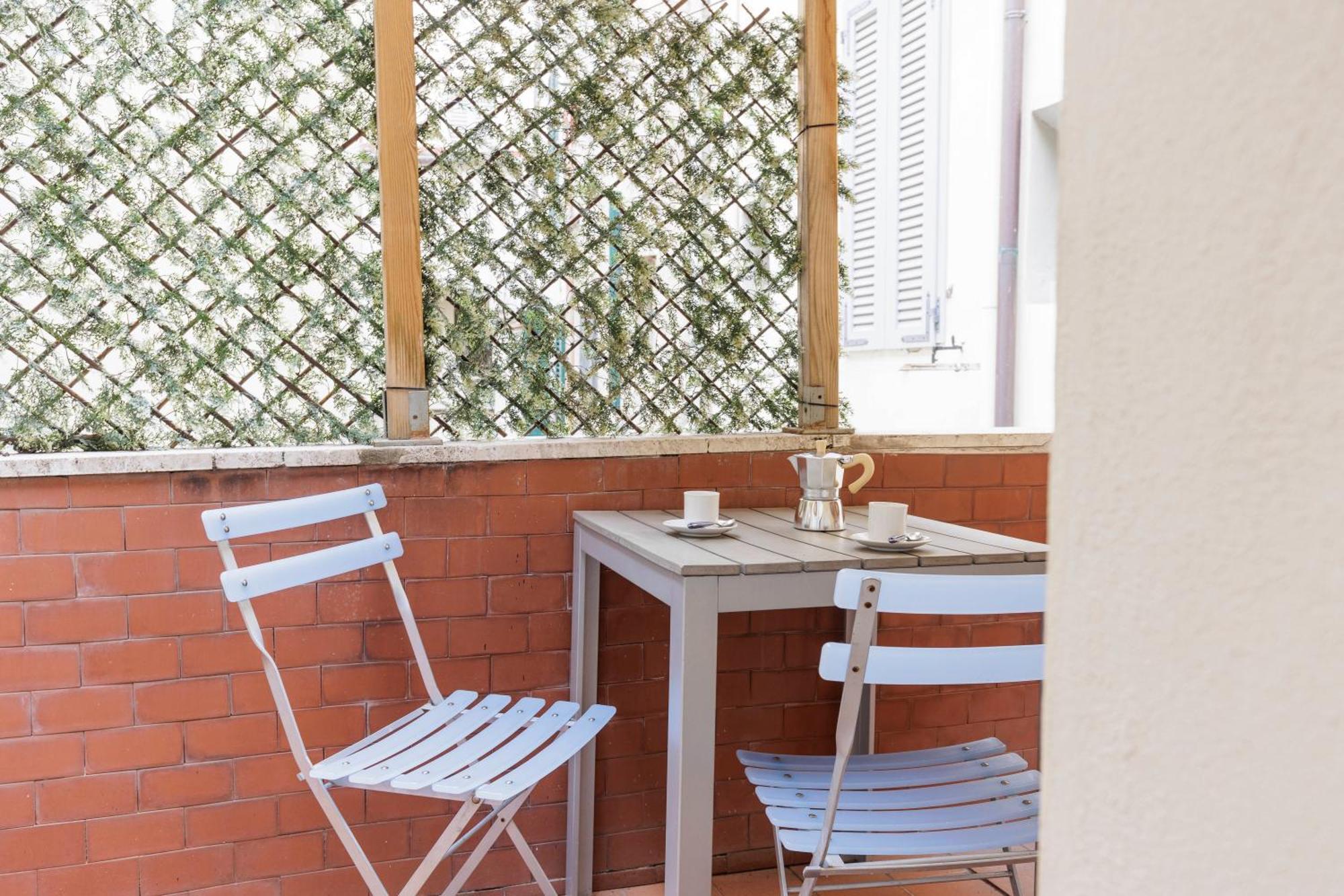 Apartment Borgo Pinti Living Florence