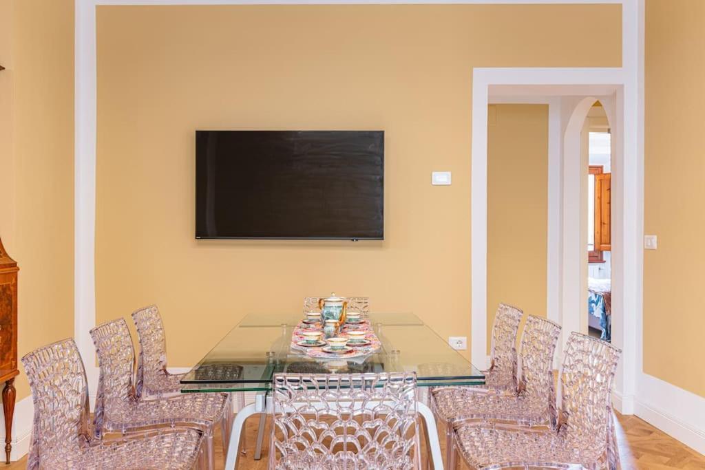 Oltrarno Relax Apartment Florence