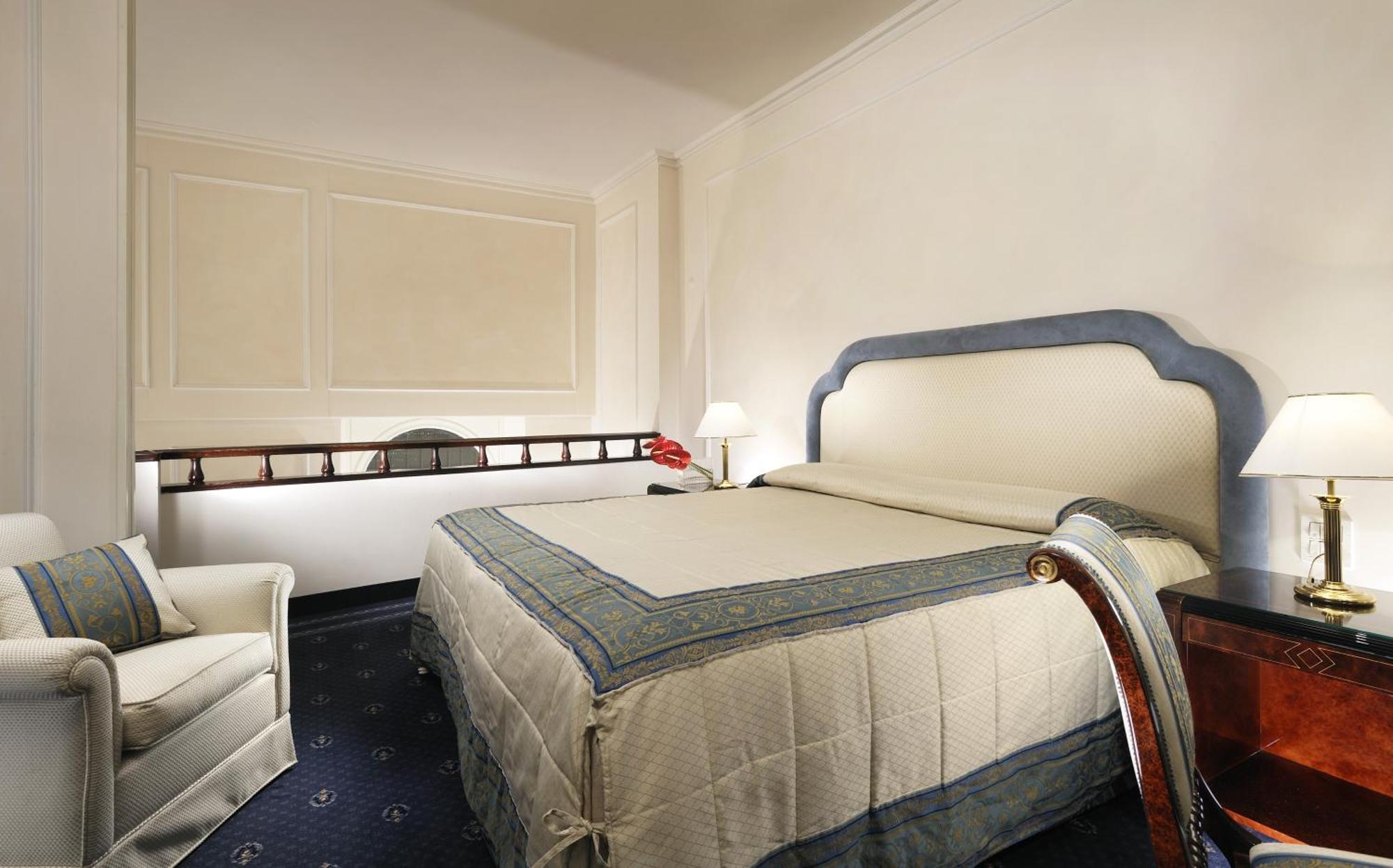 Hotel De La Florence