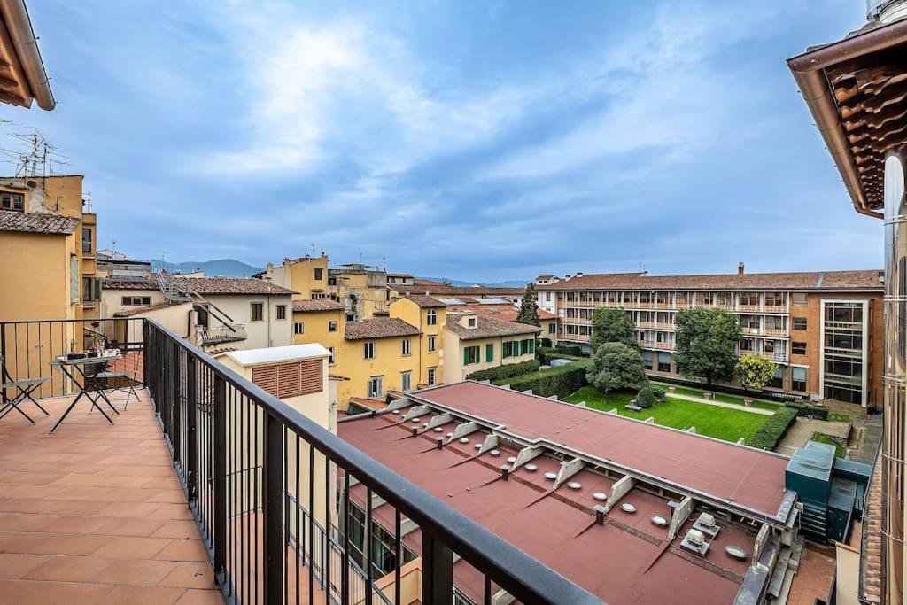 Apartment Top Floor With Duomo View