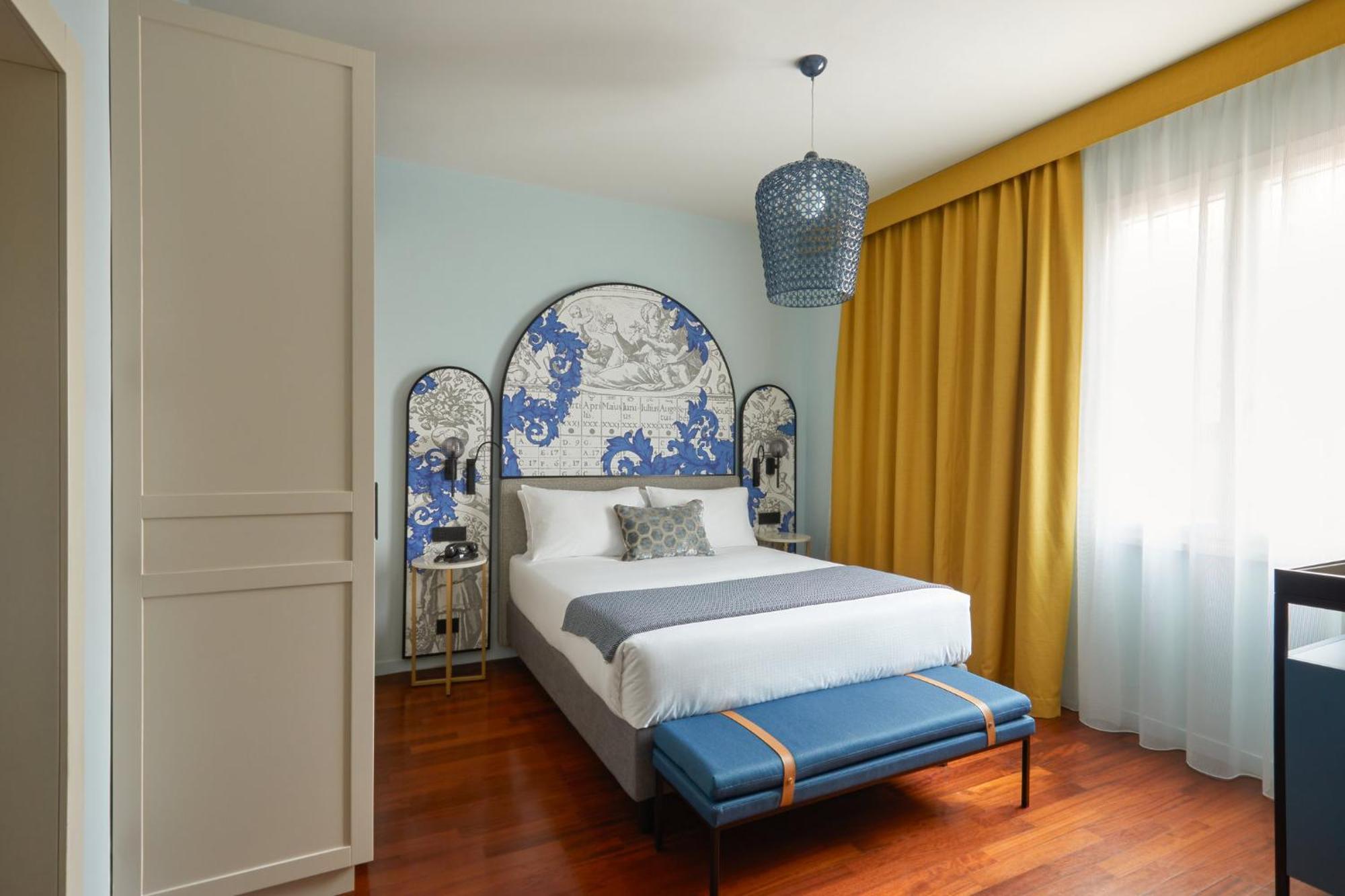 Hotel Indigo By Ihg 4*