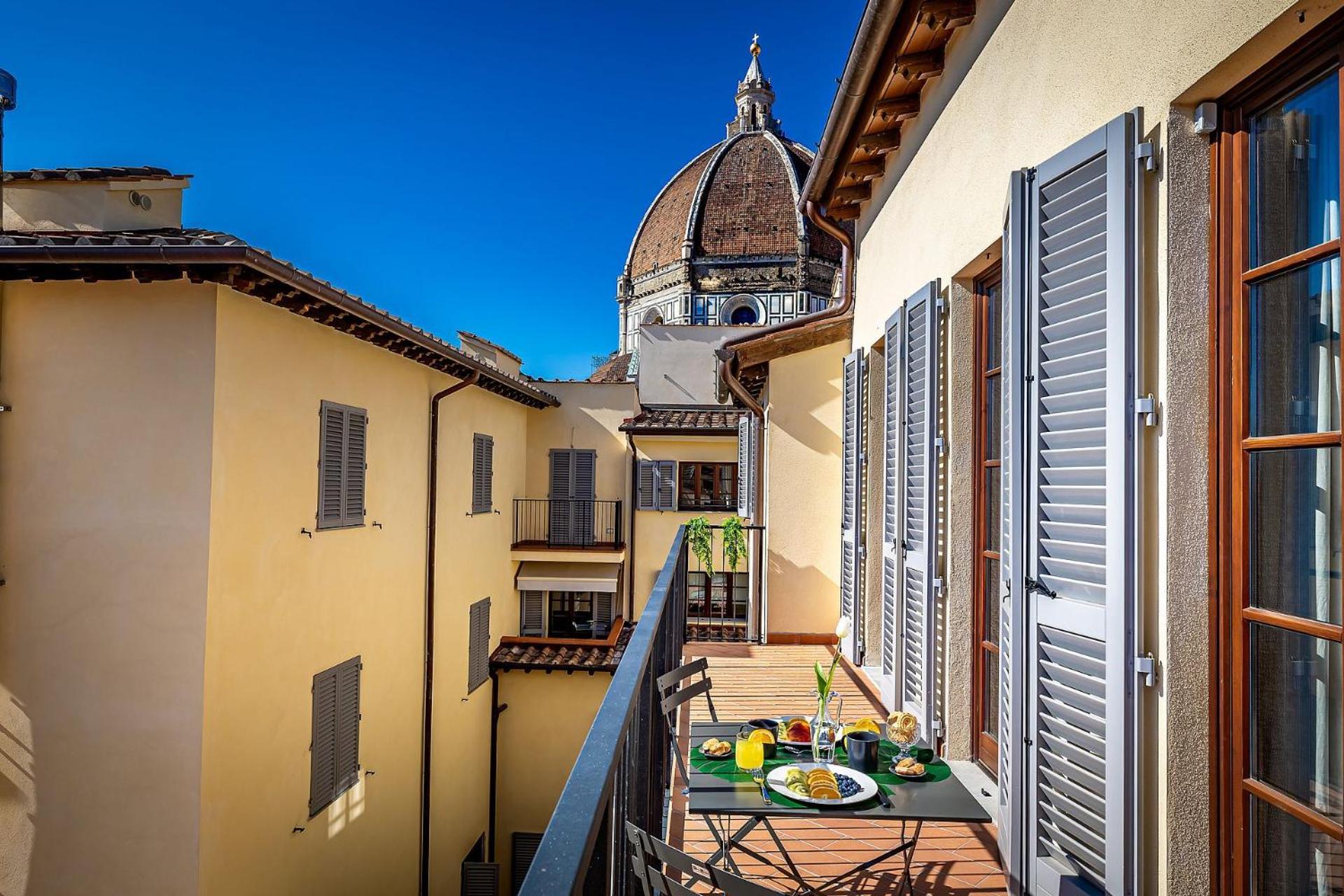 Top Floor With Duomo View * Florence