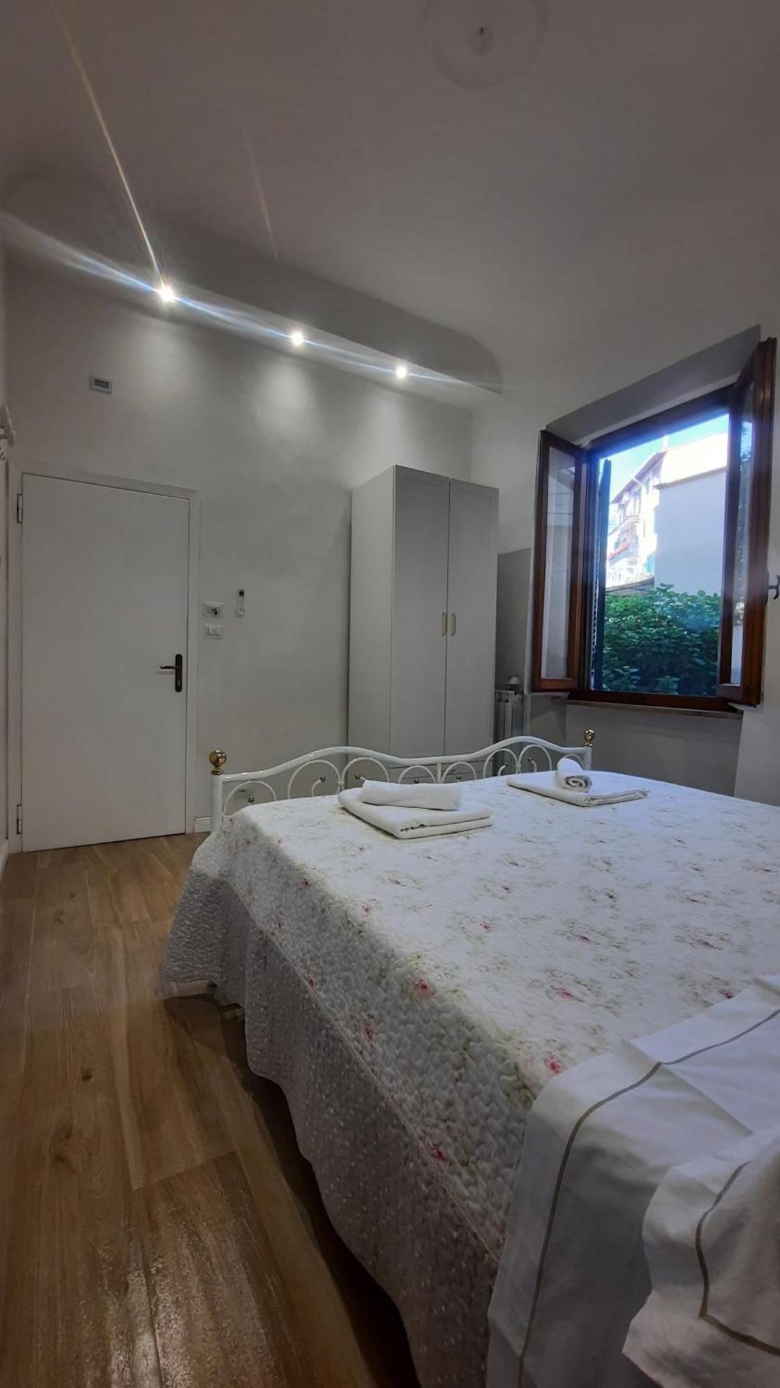 Garden House : A Un Paso Dal Centro Storico Appartement *