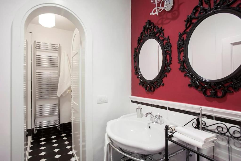 Appartement Historic Penthouse With 360 Views *