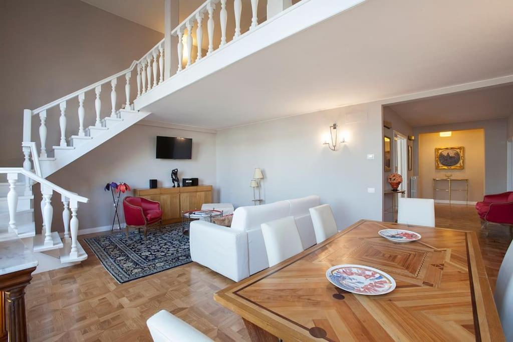 Appartement Historic Penthouse With 360 Views