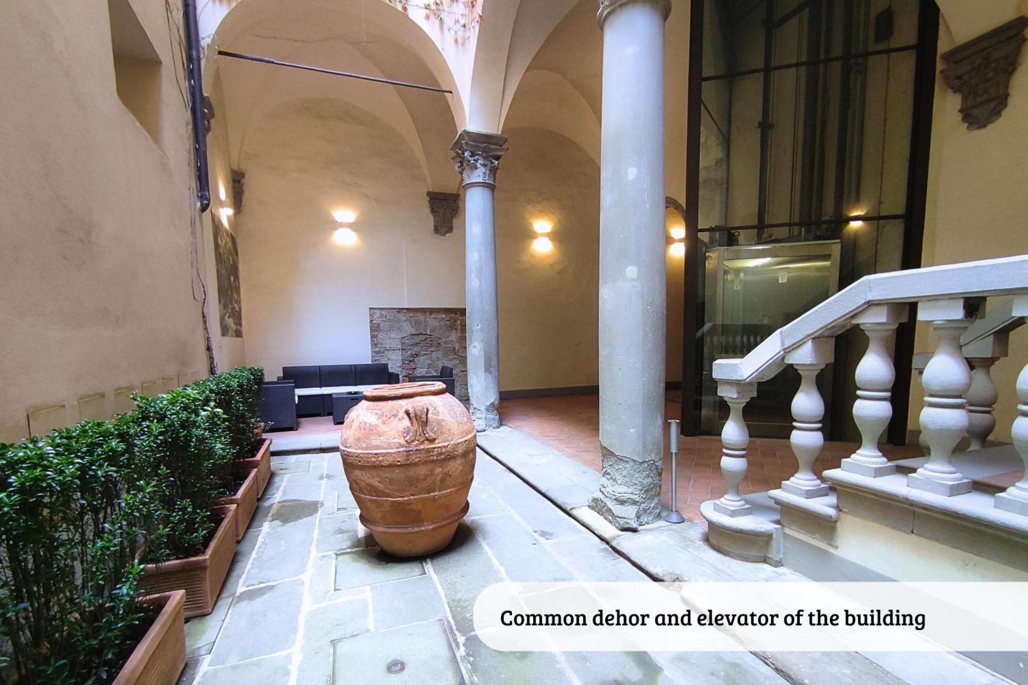 Apartment Pontormo With Fireplace In Oltrarno *