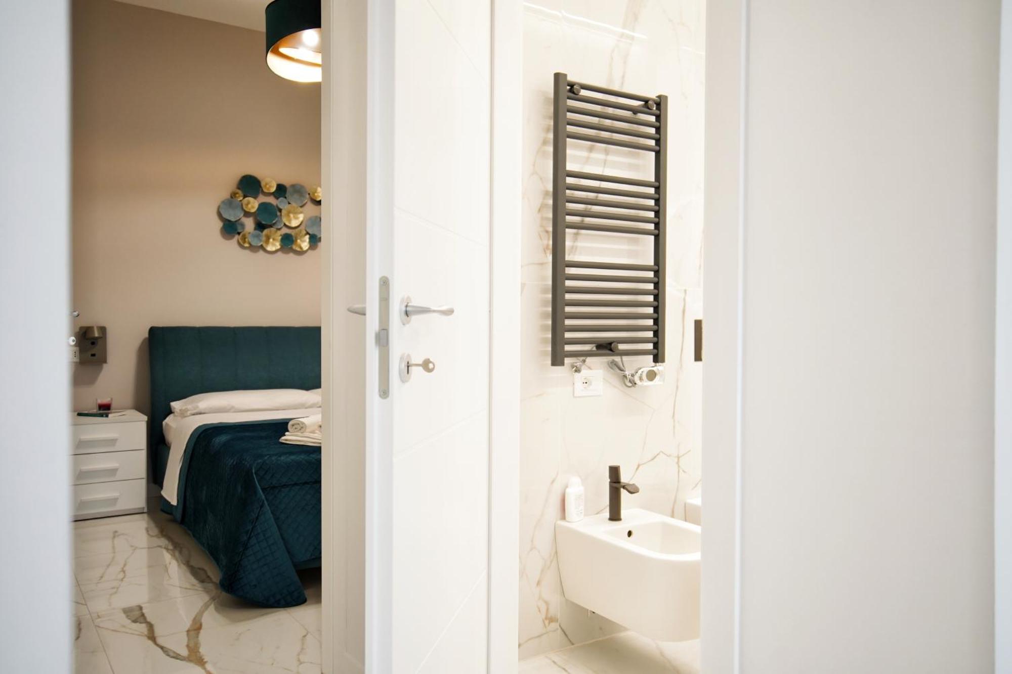 Lux Center, 2camere, 2bagni, Train Station Smn Apartment Florence