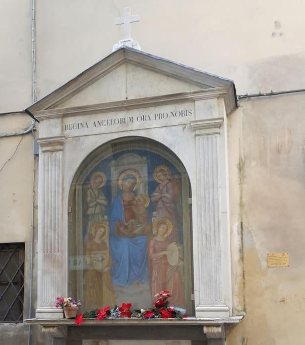 Charming Garden In Appartement Florence