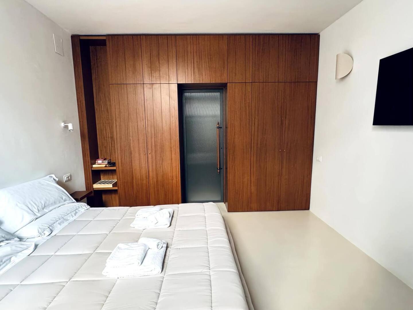 Duomo - Recently Renewed Apartment Florence