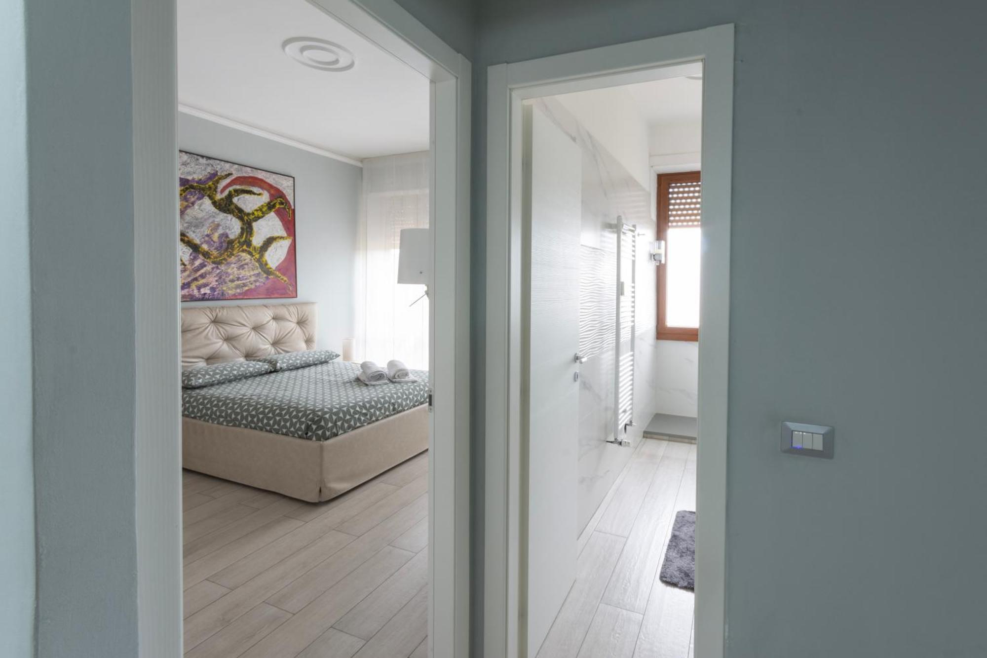 Fabio's Guesthouse&parking Apartment Florence
