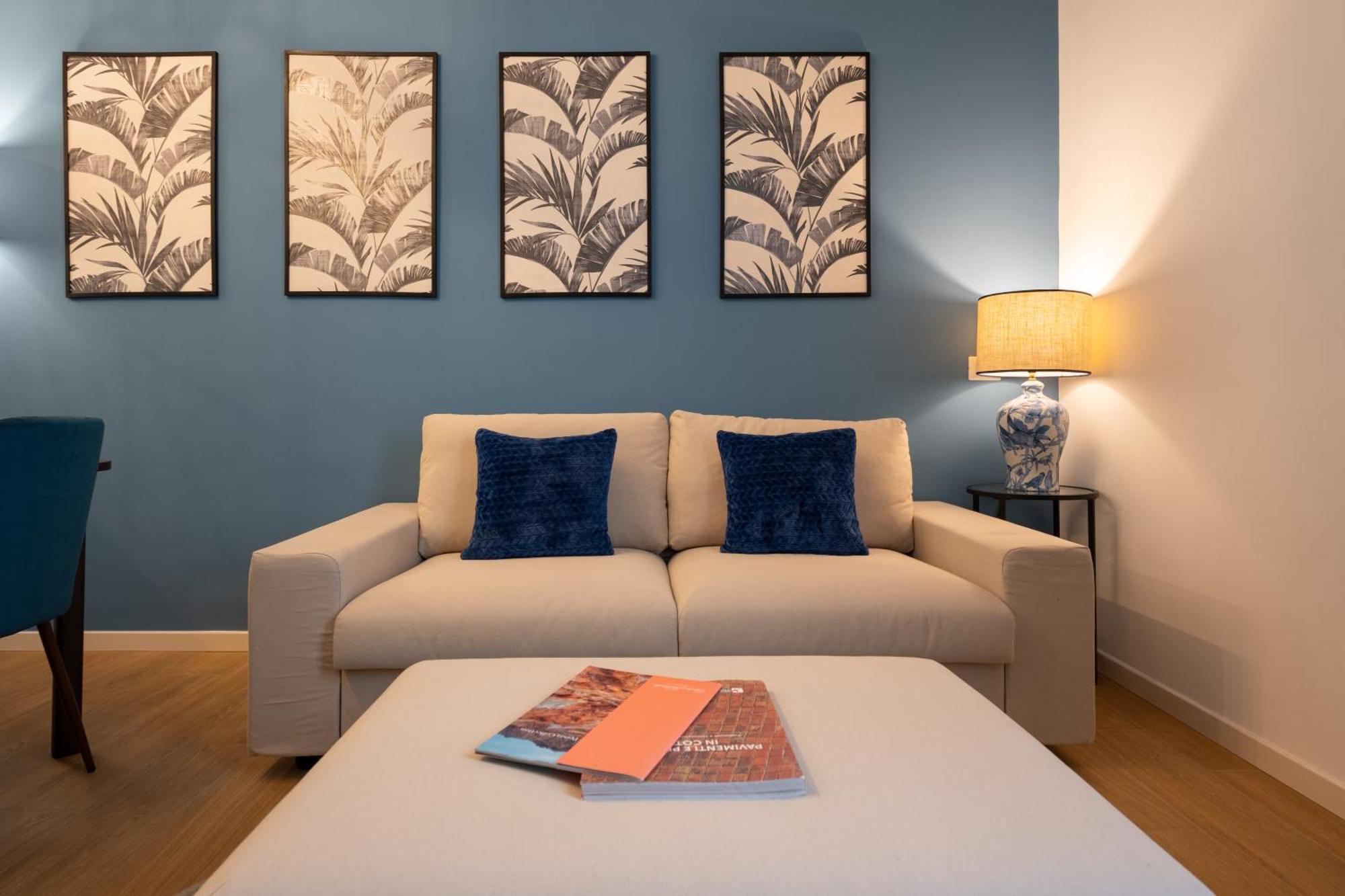 Via Taddeo Alderotti, 85 - Elegant In Careggi, Near Hospital, & Tram Morgagni - Charming Appartement *