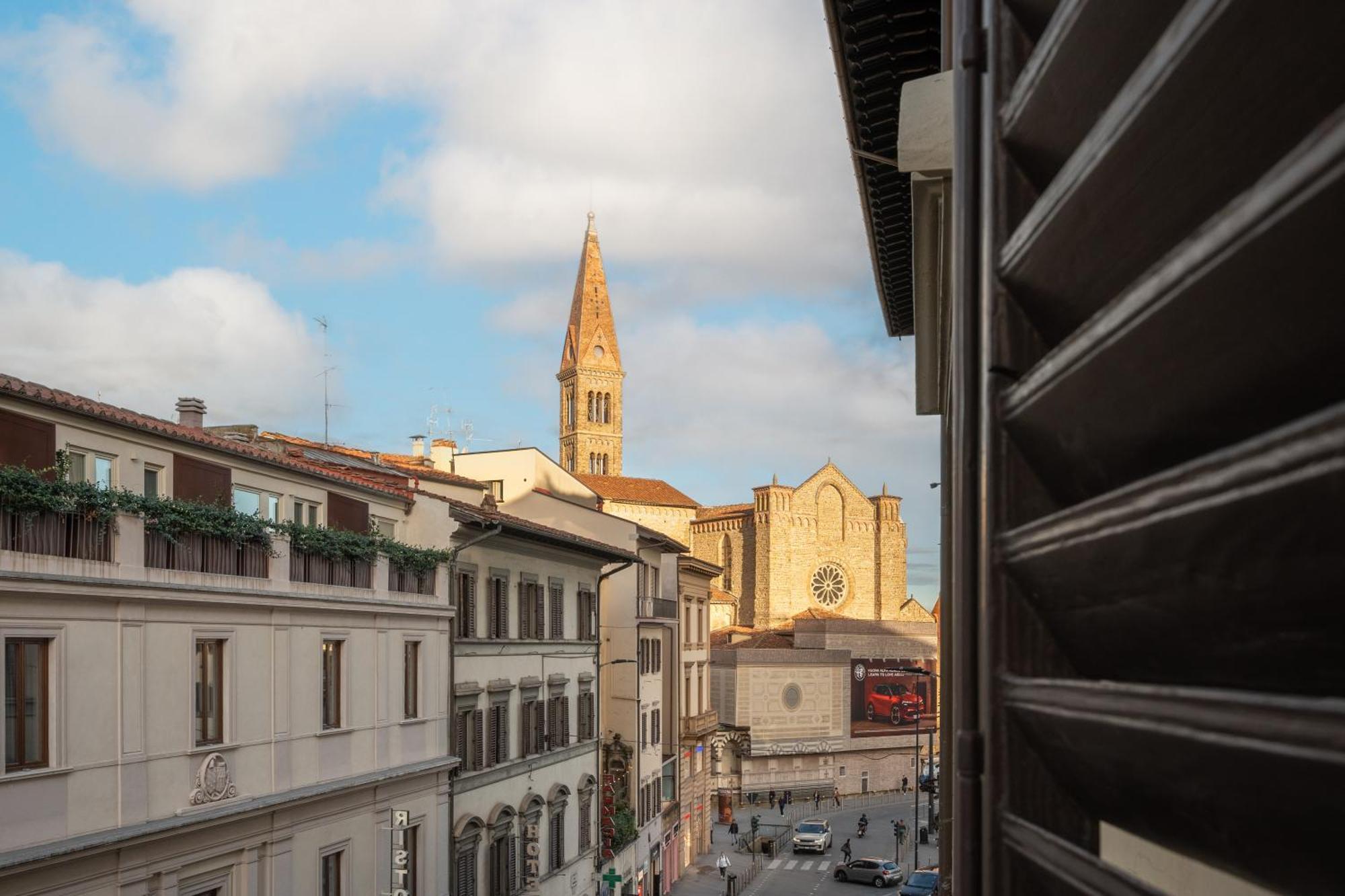Via Panzani 16, 3th Floor - Antonella - Elegant & Spacious, 3-bedroom In Historic Center Appartement Florence