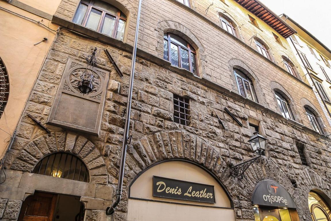 Watch The Wake Light Filled Medieval Palace Apartment *