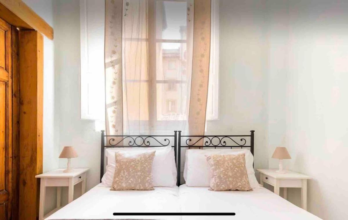 Apartment Watch The Wake Light Filled Medieval Palace Florence