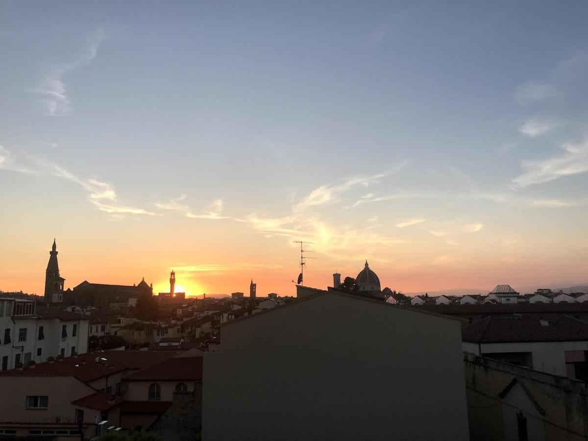 Palace Top Lovely City View And Private Parking Apartment