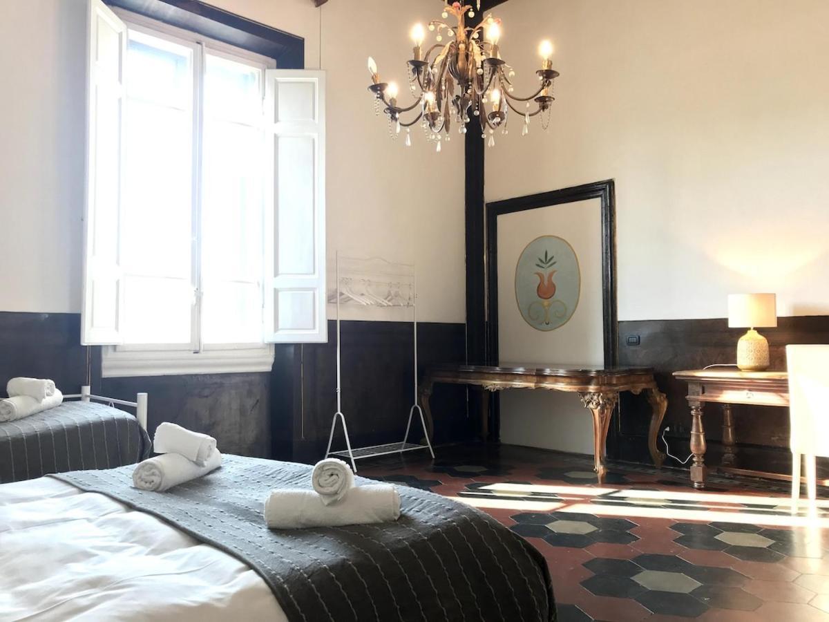 Apartment Palace Top Lovely City View And Private Parking