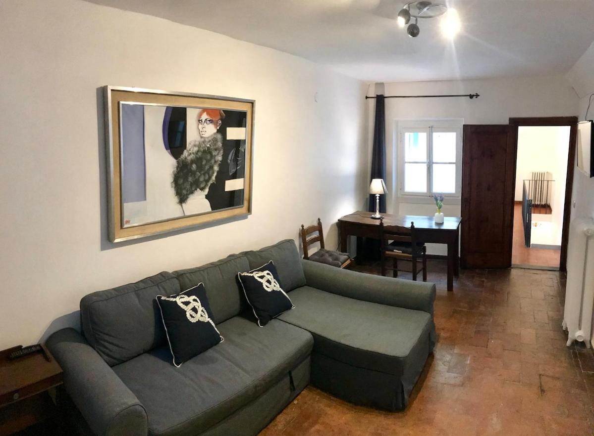 Palace Top Lovely City View And Private Parking Apartment