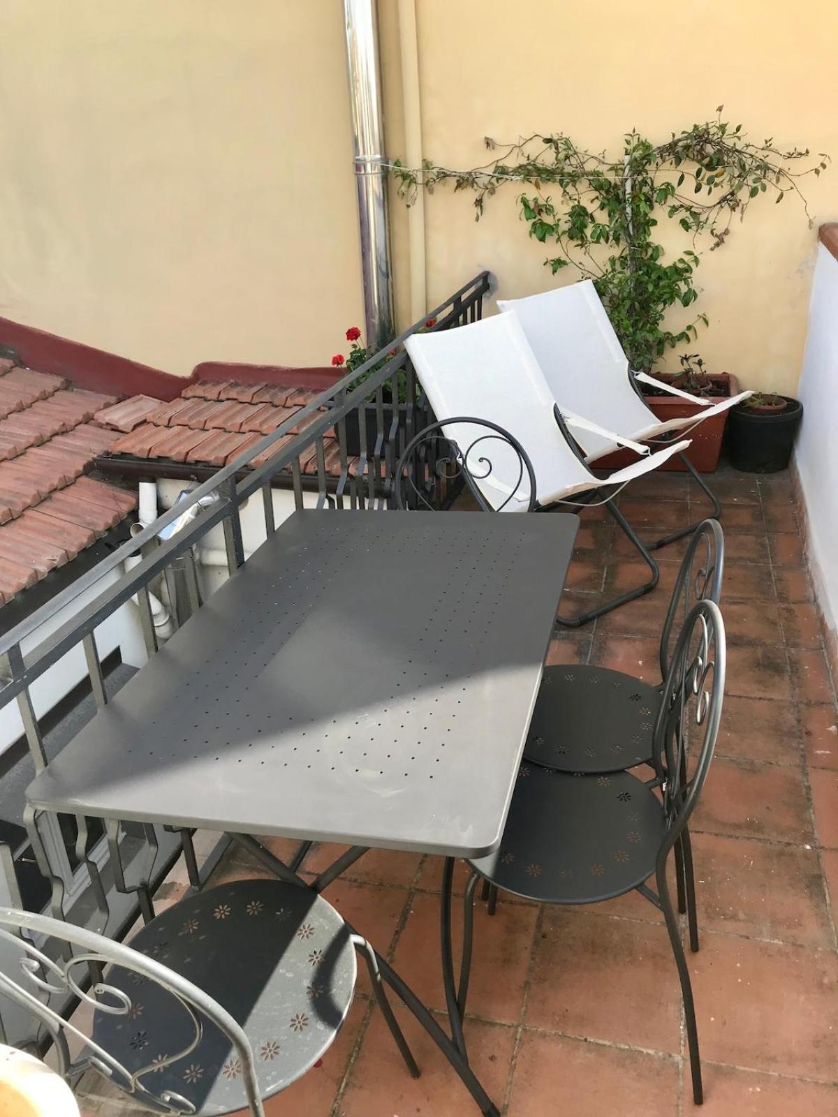 Apartment Palace Top Lovely City View And Private Parking