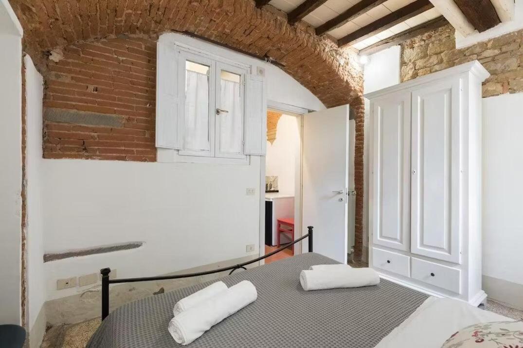 Keys Of Italy - F2 -2bedroom By Santa Croce Apartment Florence