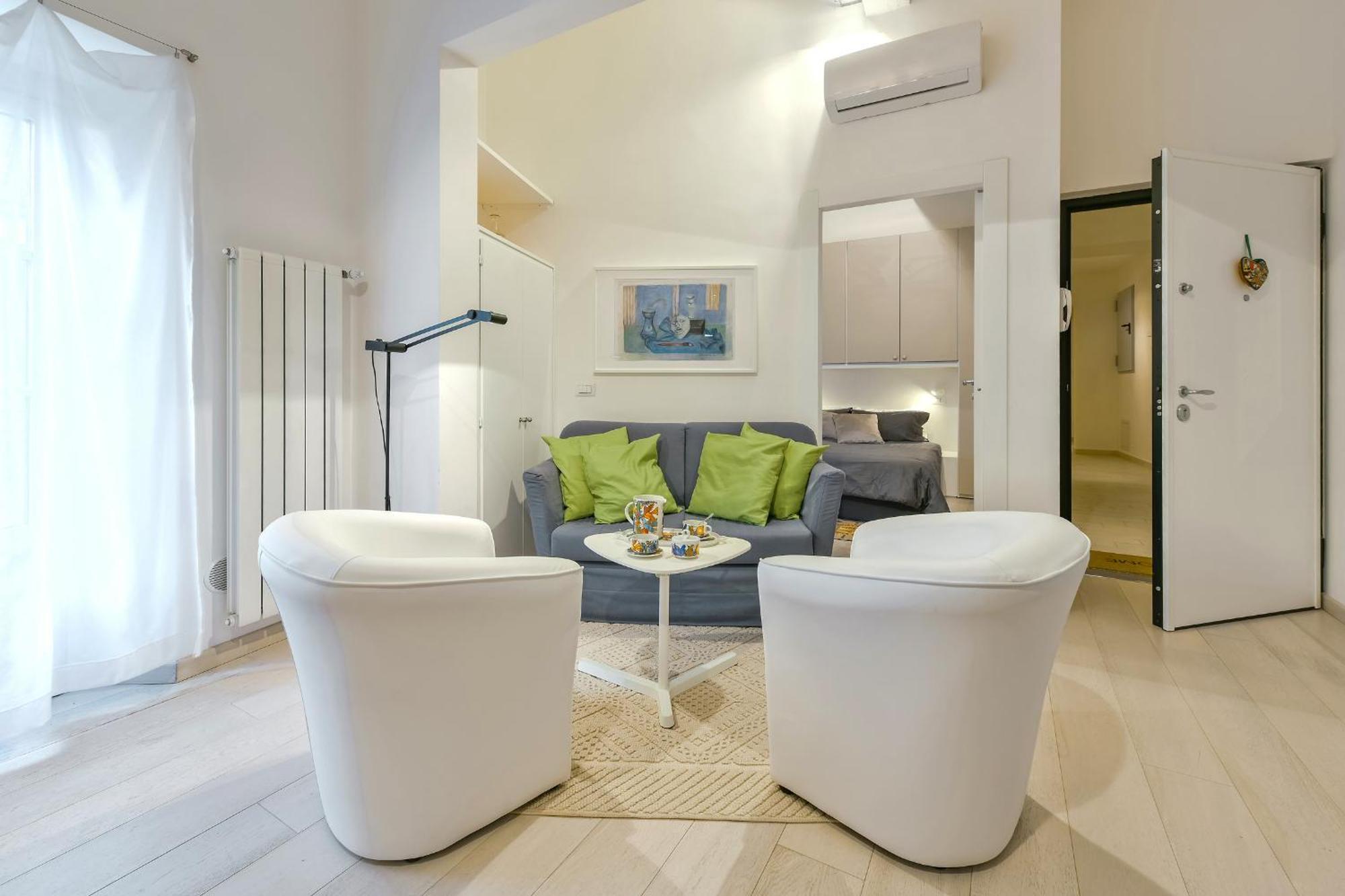 Minerva Arno River Apartment Florence