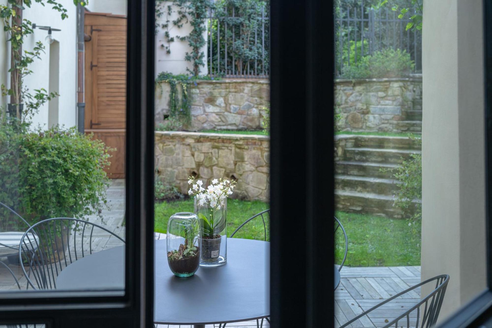 Apartment - Galileo's Garden At Ponte Vecchio *