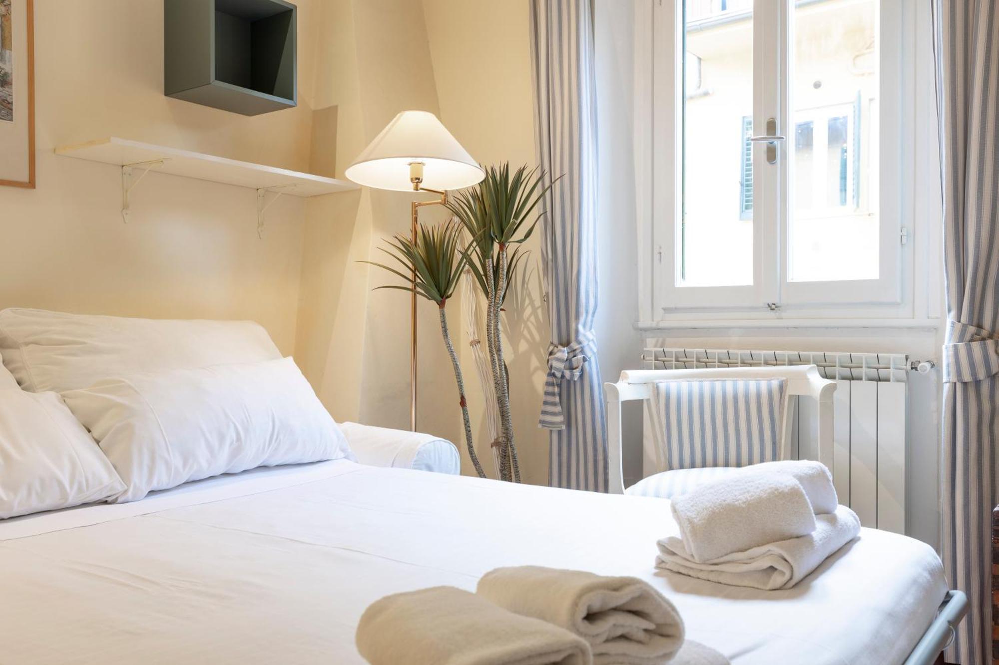 Apartment Sweet House In Petrarca Street