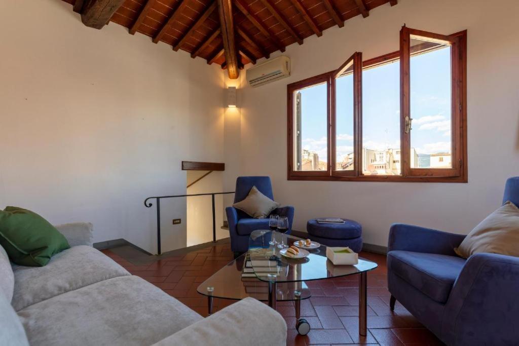 Duomo Spectacular Terrace Apartment *