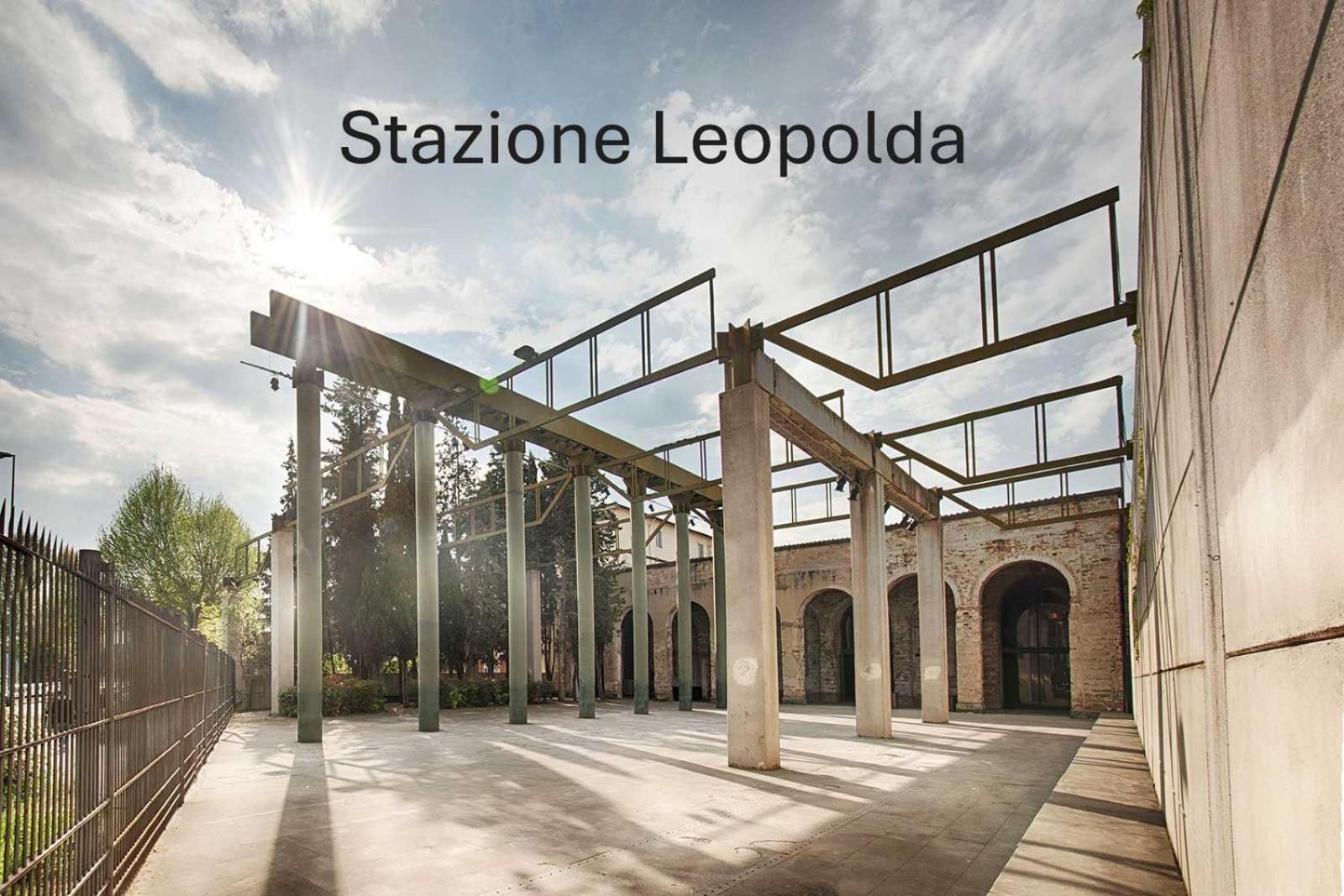 1000 Mt Far From Center - Dimora Leopolda Apartment *