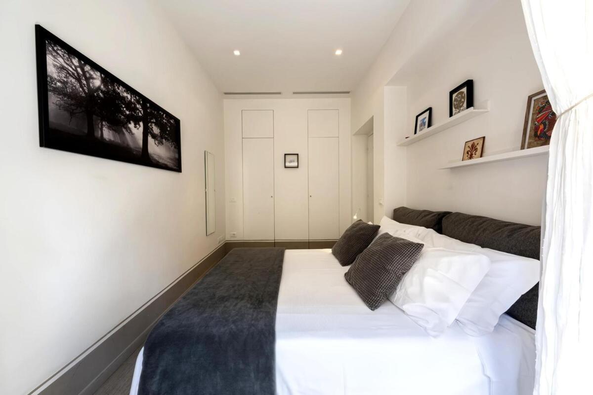 Apartment 750 Eur - Unique Design 4 Bed Apartment