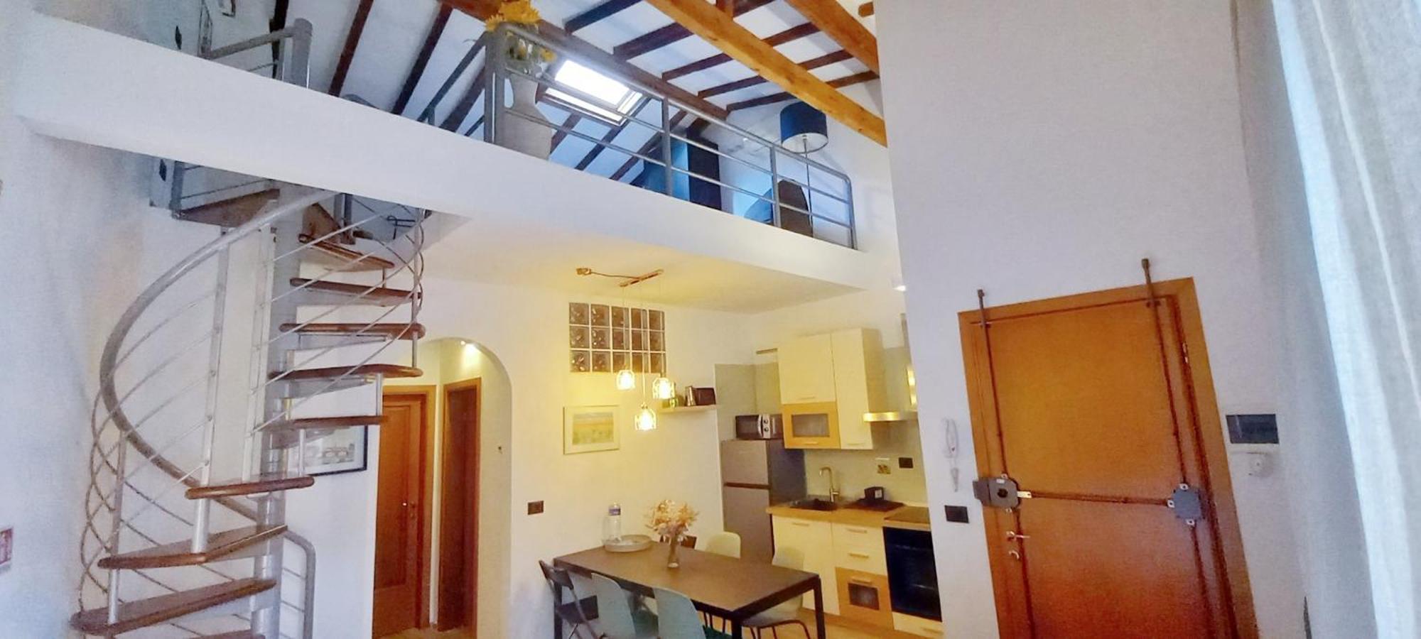 Tuscan Loft - 7 Guests With Patio Appartement *