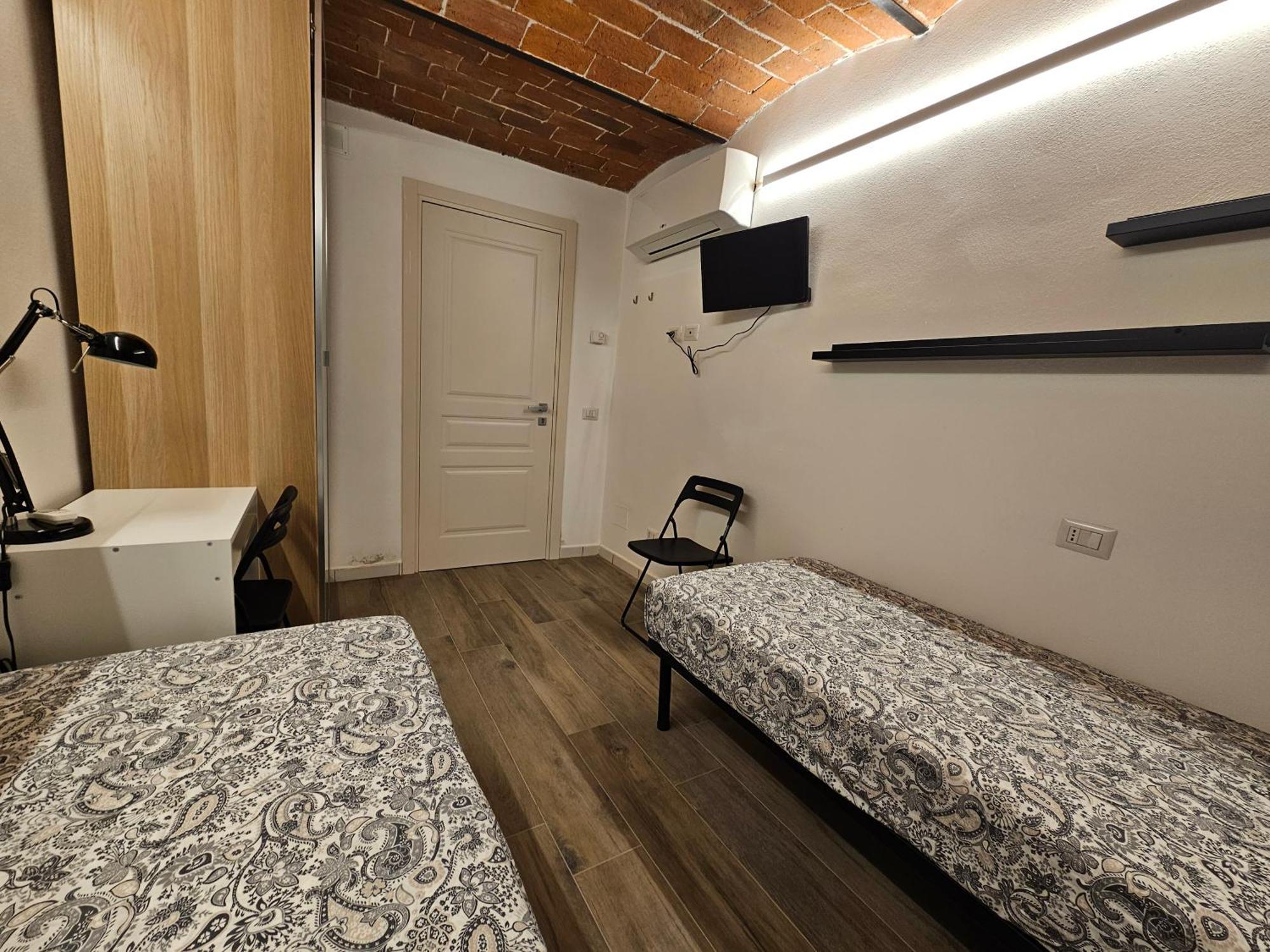 Pan Guest house *