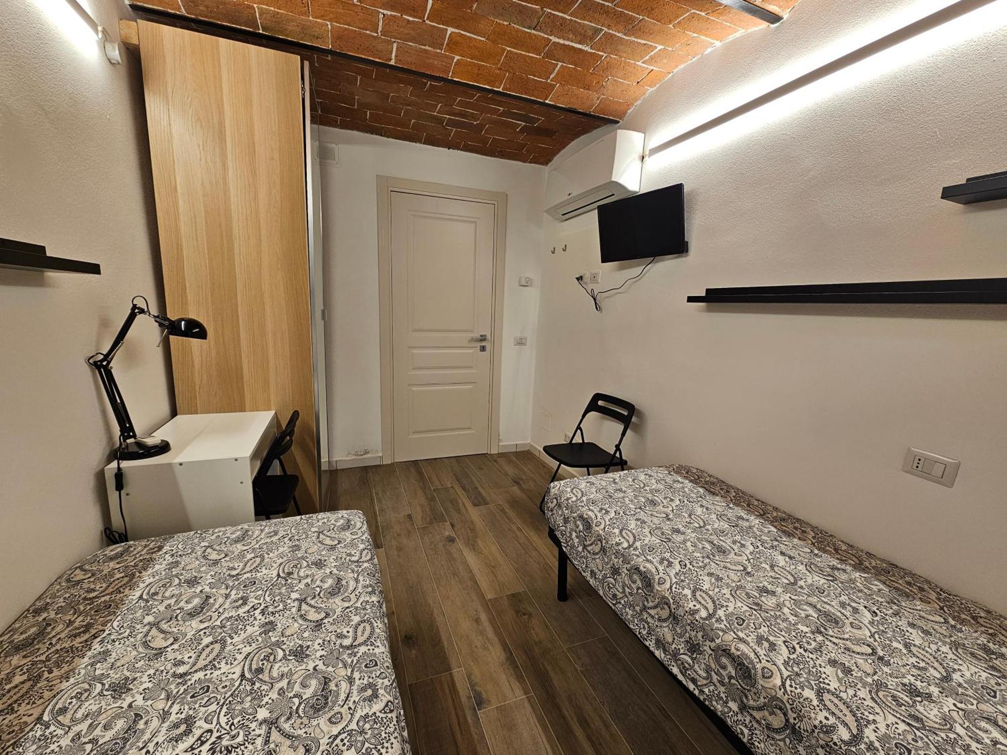 Pan Guest house *