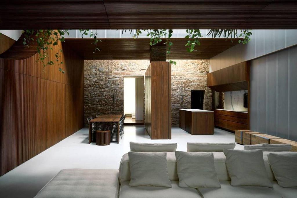 Apartment 750 Eur - Unique Design 4 Bed Apartment Florence