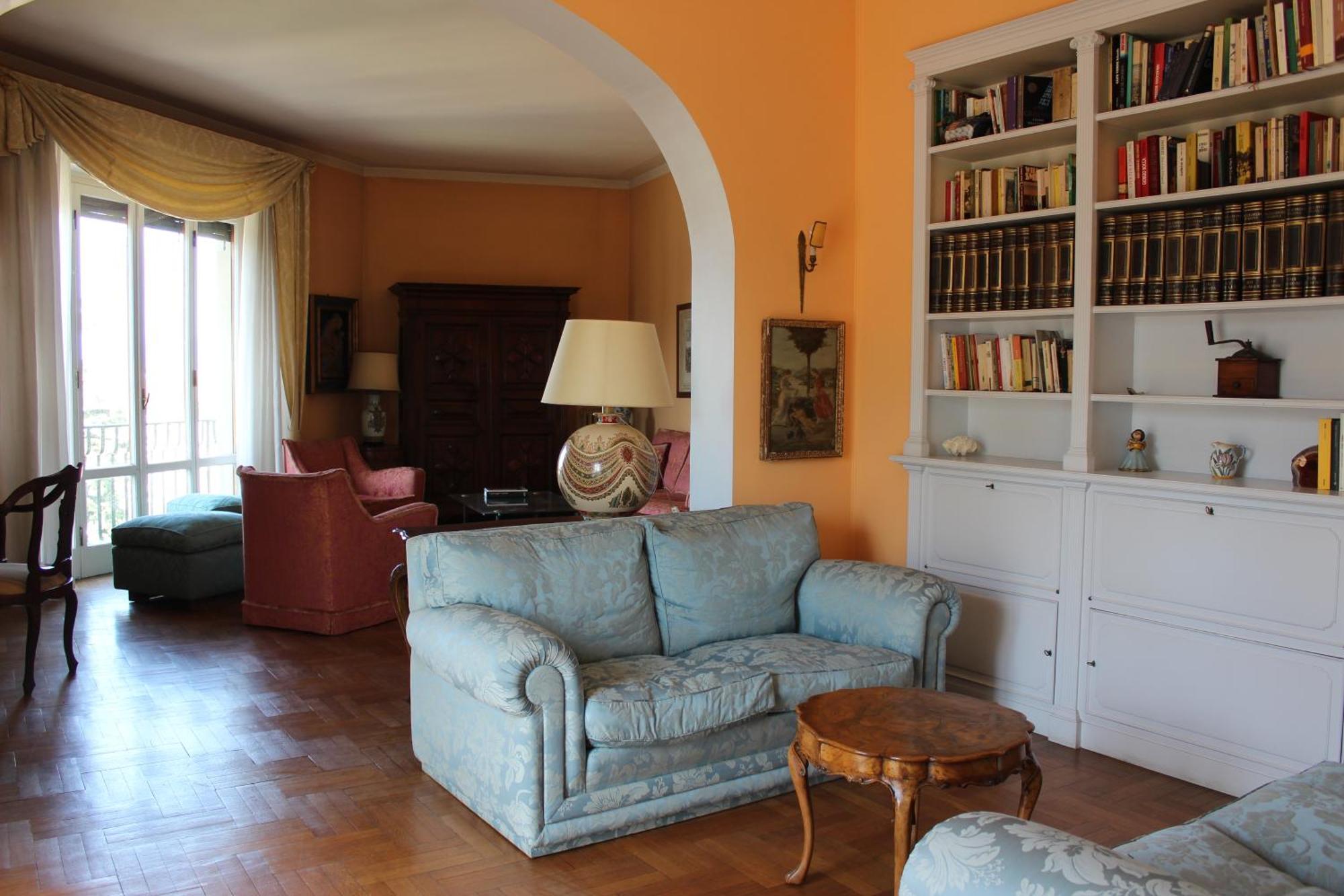 Apartment Art Montebello Family Florence