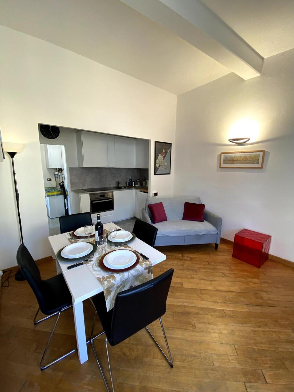 Ponte Vecchio-old Bridge-apartment Piazza Pitti Apartment Florence