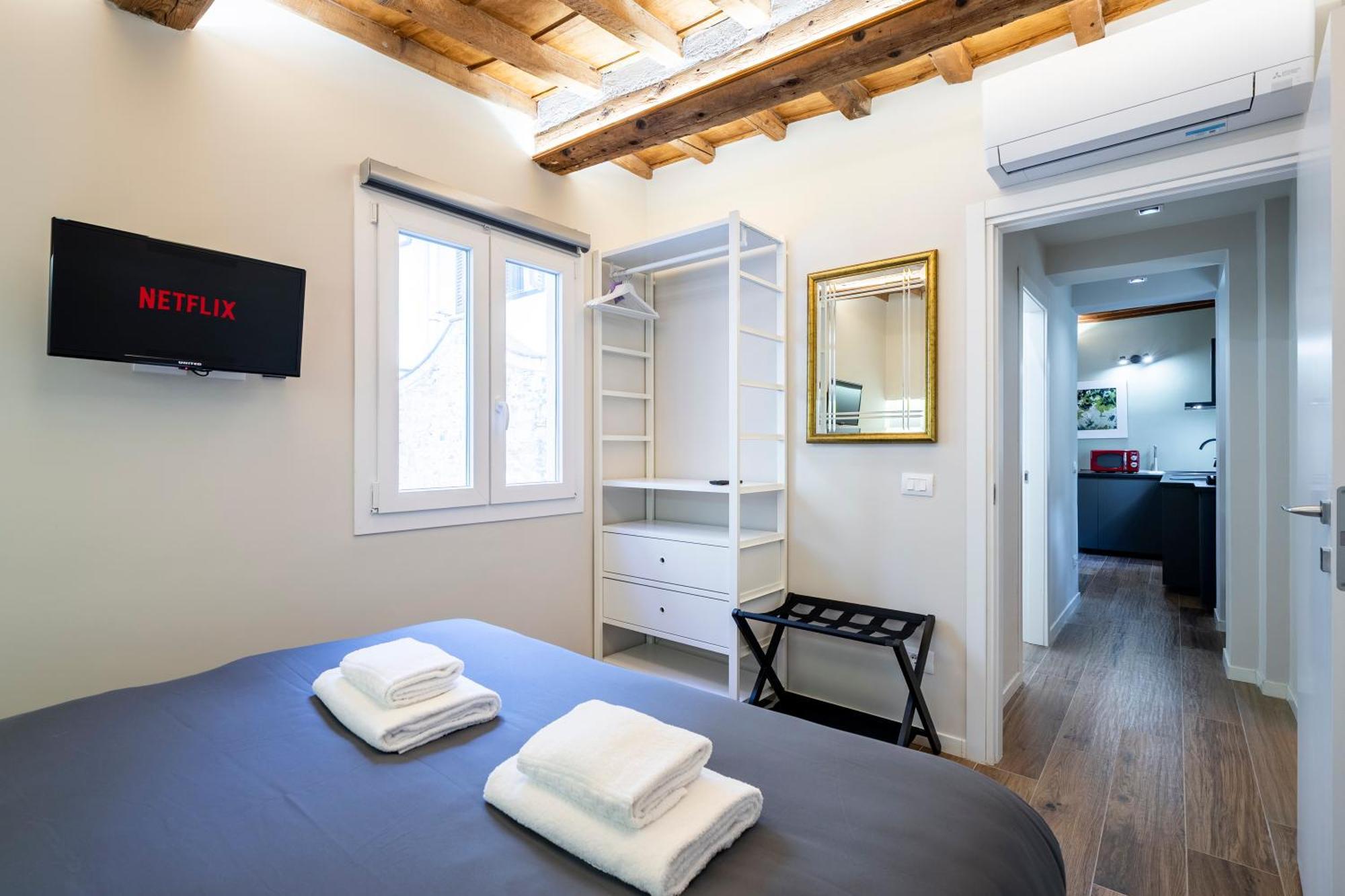 Guelfa 2 Bedrooms, Ac & Wi-fi * Florence