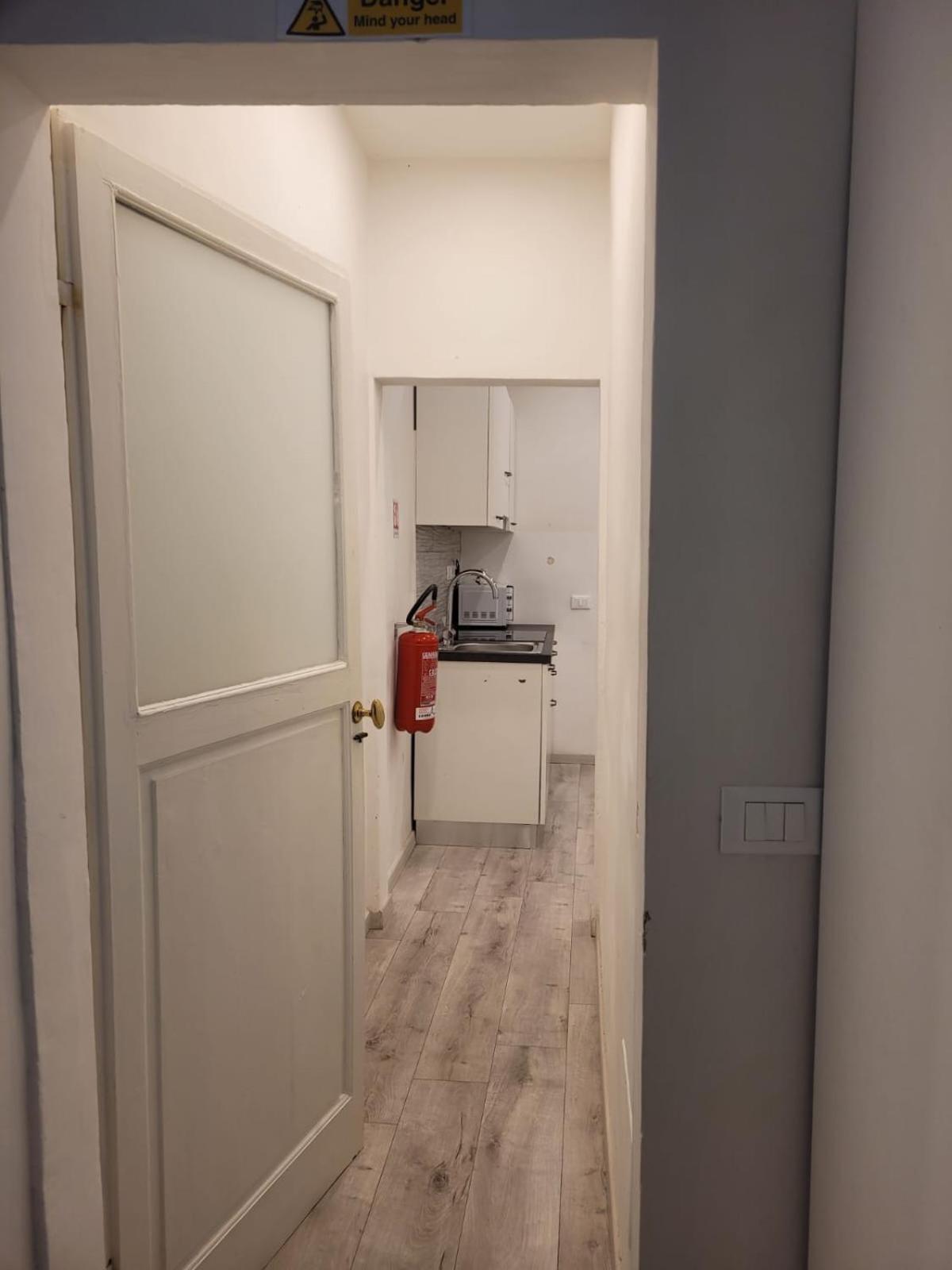 Spacious & Trendy 2br *