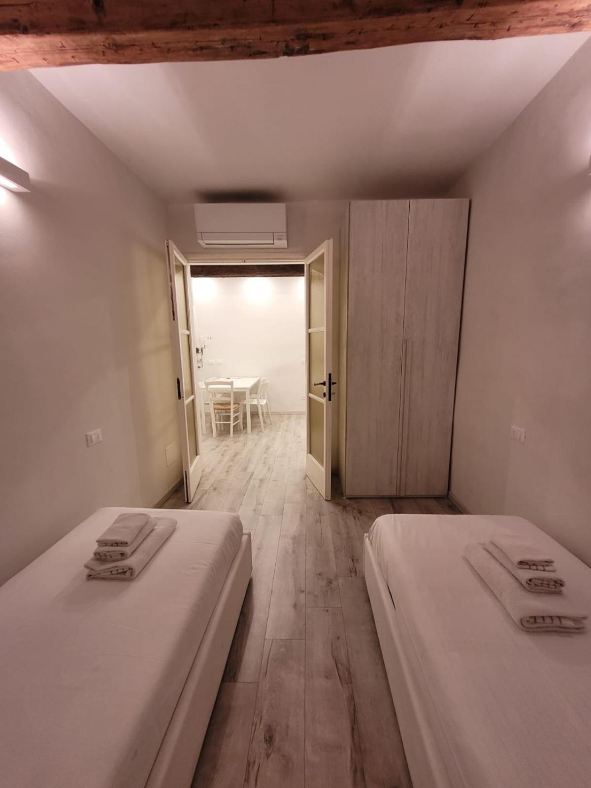 Apartment Spacious & Trendy 2br