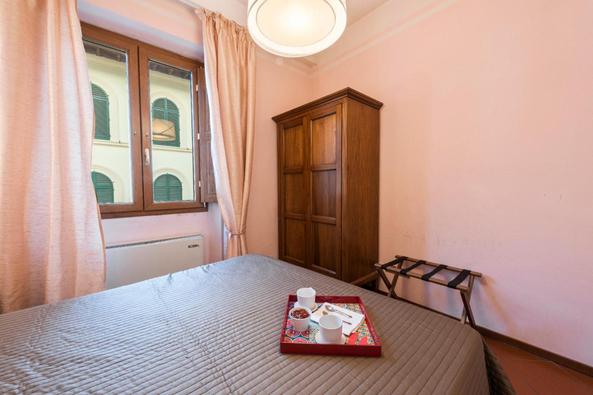 Florence- Ariento Bacco 3bdr San Lorenzo *