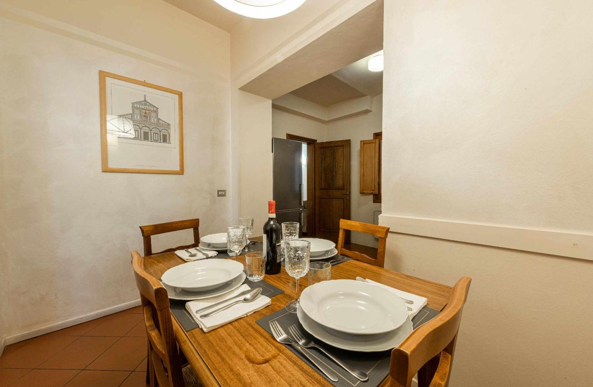 Apartment Florence- Ariento Bacco 3bdr San Lorenzo *