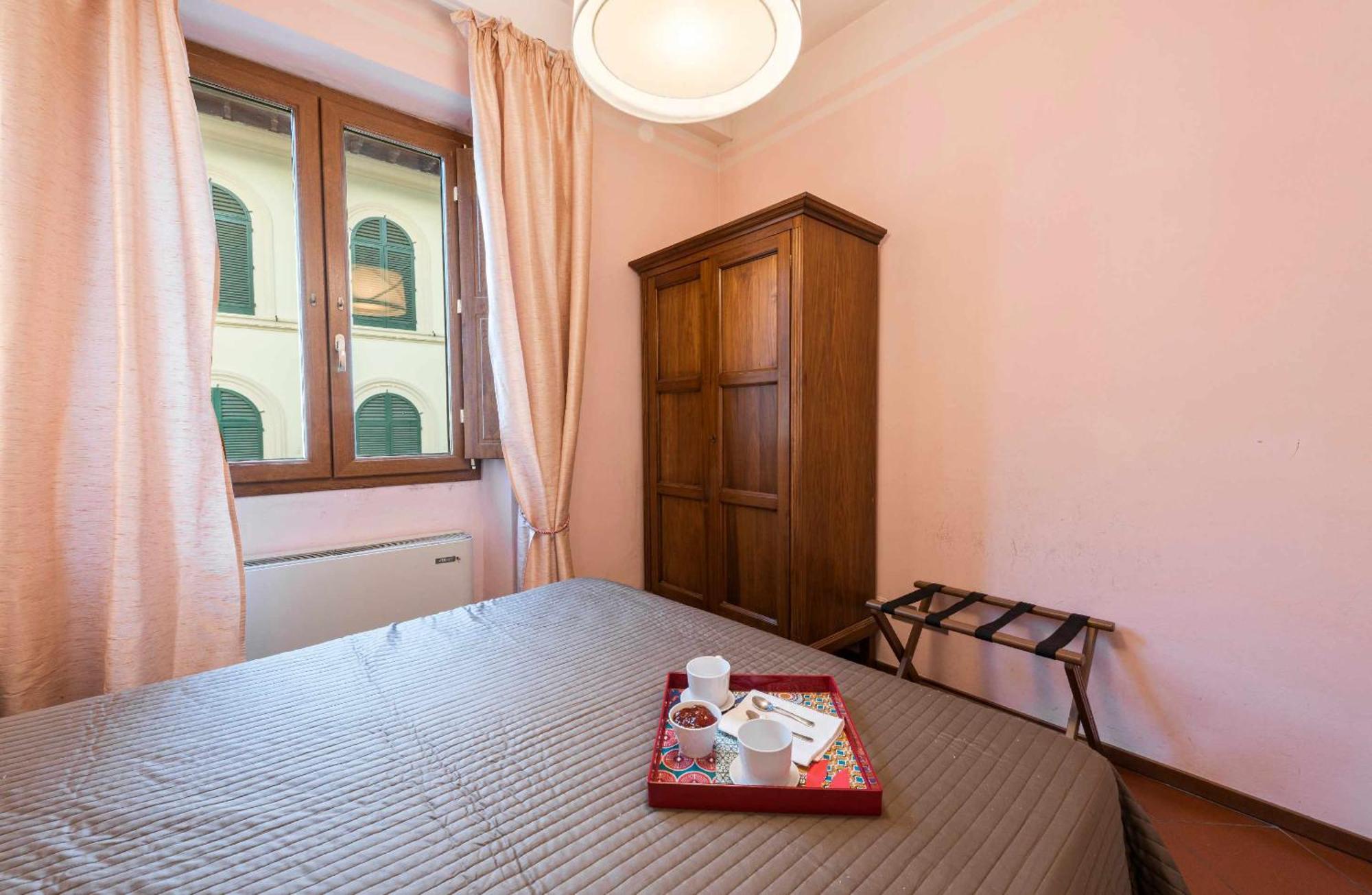 Apartment Florence- Ariento Bacco 3bdr San Lorenzo