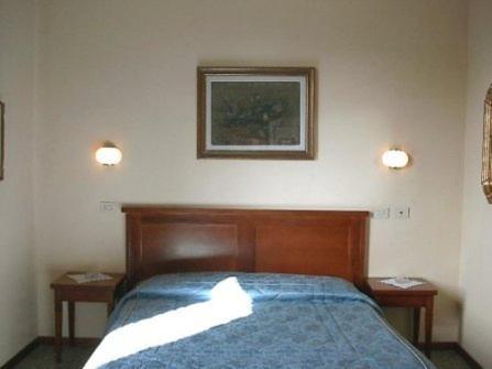 Bellevue House Guest house